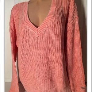 VS Pink sweater size Medium New